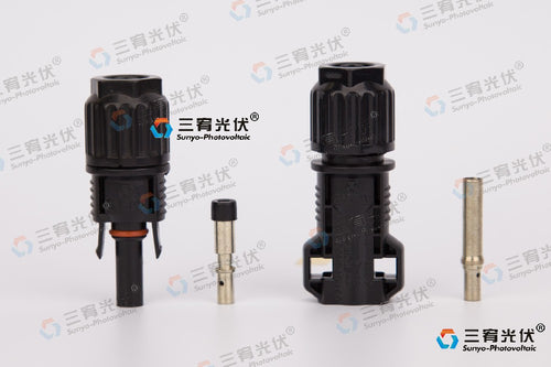 4-core MC4 compatible solar panel connector by PVconnectorpro with waterproof IP68 design for photovoltaic systems.